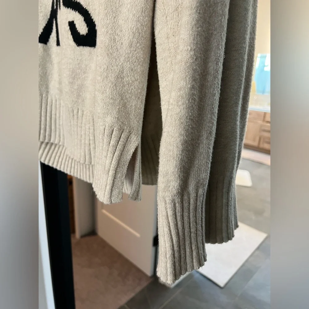 [Loft] Paris Sweater - Picture 8 of 11